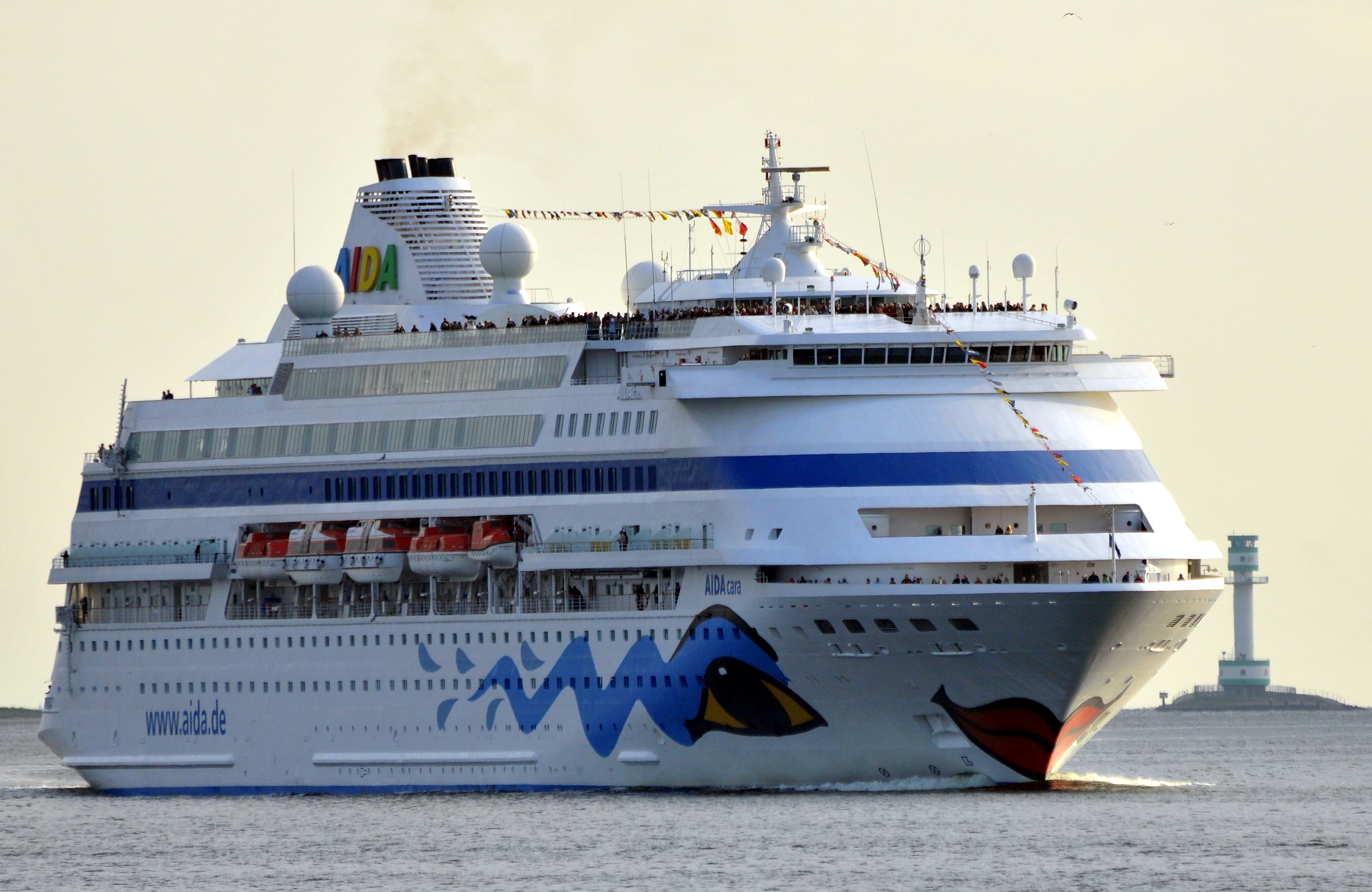 AIDAcara auf Kreuzfahrt ab Kiel