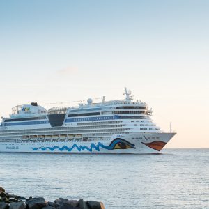 AIDAdiva in Warnemünde